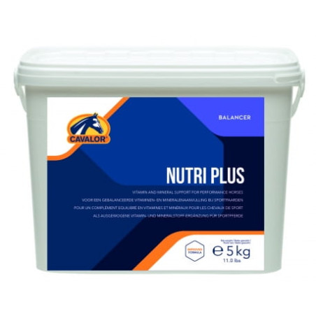 Witaminy i minerały CAVALOR NutriPlus 5kg