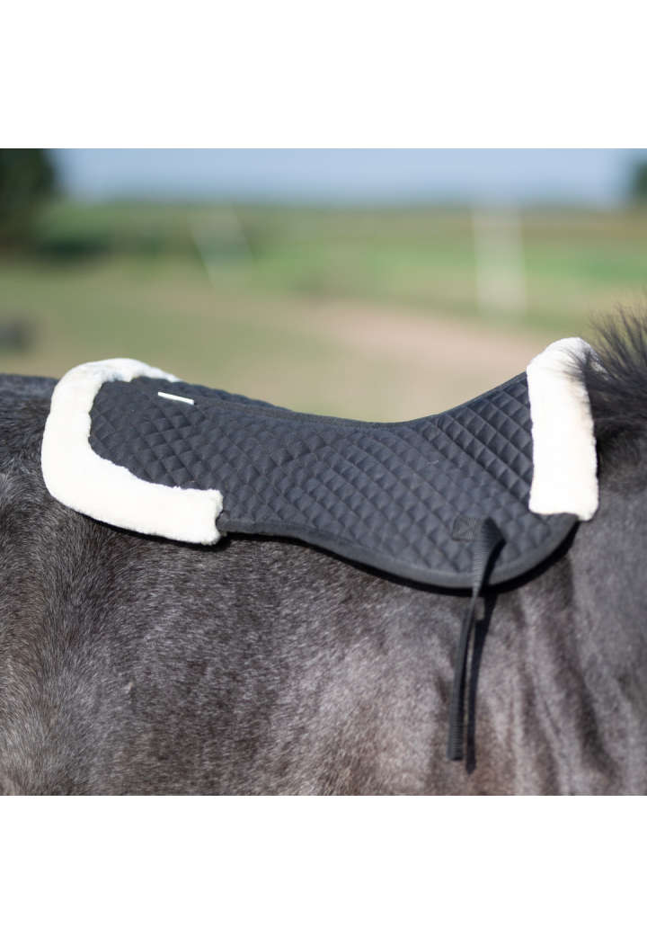 Podkładka pod siodło START FurArtificial | Sklep jeździecki Horse-Trade.pl