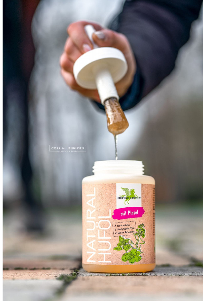 Olej do kopyt B&E NaturalHufol z pędzelkiem 450ml