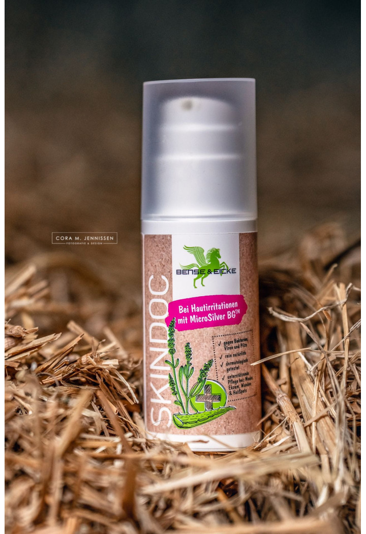 Pianka lecznicza B&E SkinDoc z mikrosrebrem 100ml