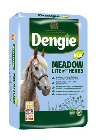 Sieczka dla koni DENGIE Meadow Lite with Herbs 15kg | Sklep jeździecki Horse-Trade.pl