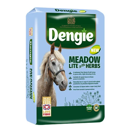 Sieczka dla koni DENGIE Meadow Lite with Herbs 15kg | Sklep jeździecki Horse-Trade.pl