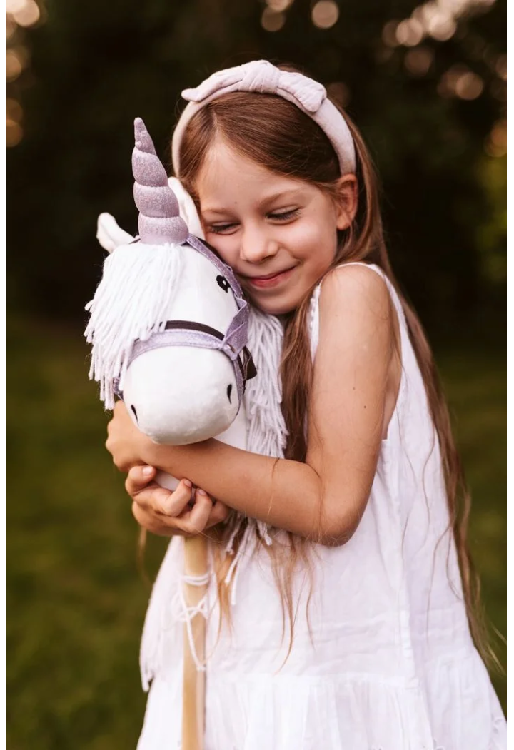 Kantar z rogiem Unicorn ASTRUP HobbyHorse violet