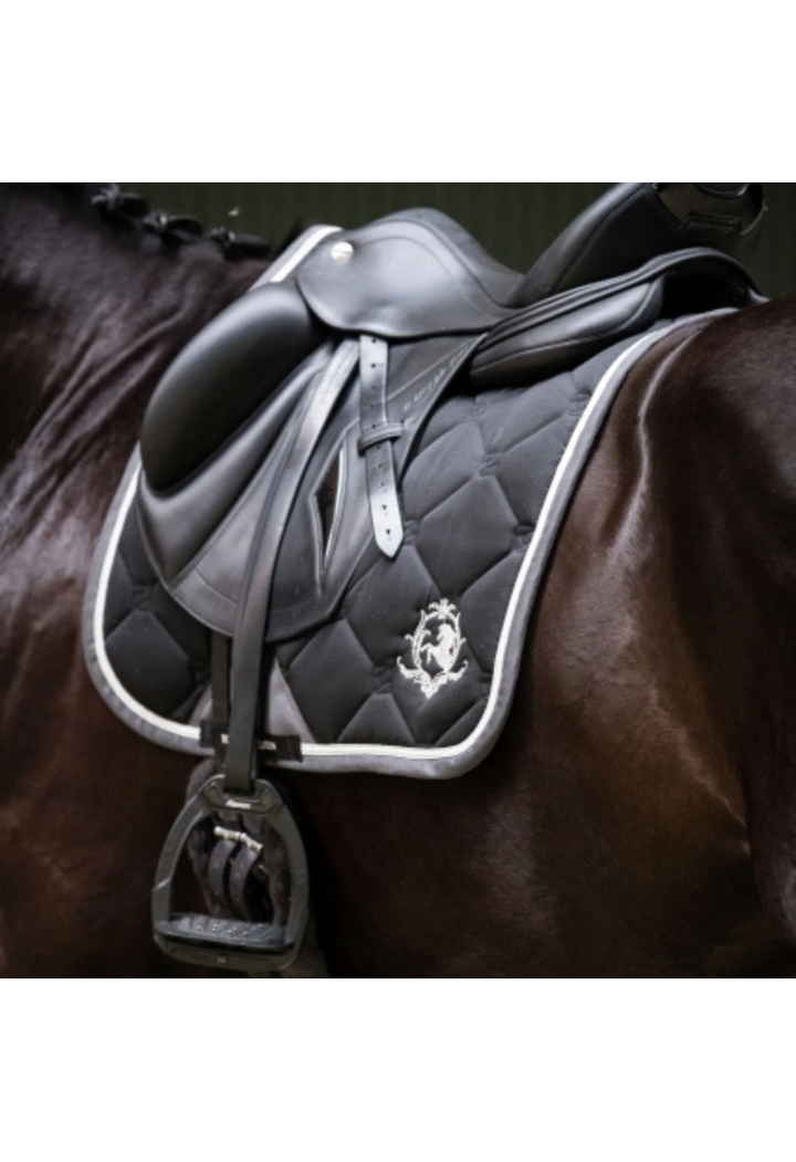 Czaprak EQ.QUEEN Riga 24AW | Sklep jeździecki Horse-Trade.pl