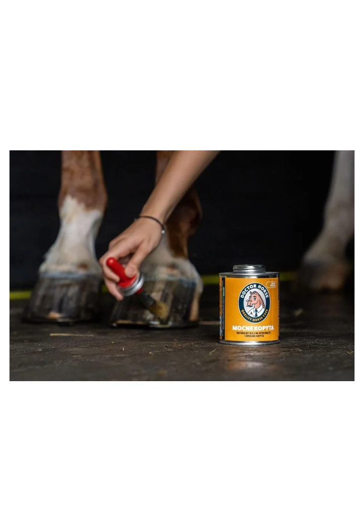 Olej DOCTORHORSE do kopyt MocneKopyta 450ml