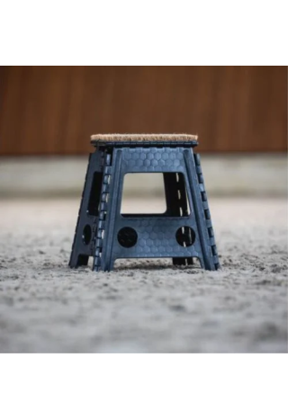 Składany stołek HKM z wycieraczką