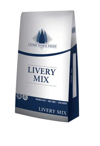 Pasza SARACEN Livery Mix musli 20kg