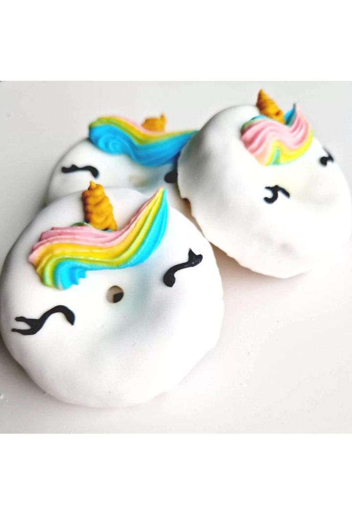 Przysmak KOŃSKA CUKIERENKA donat tęczow jednorożec