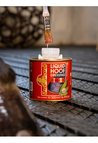 Olej do kopyt KEVIN BACON'S Liquid Hoof pink z brokatem 500ml