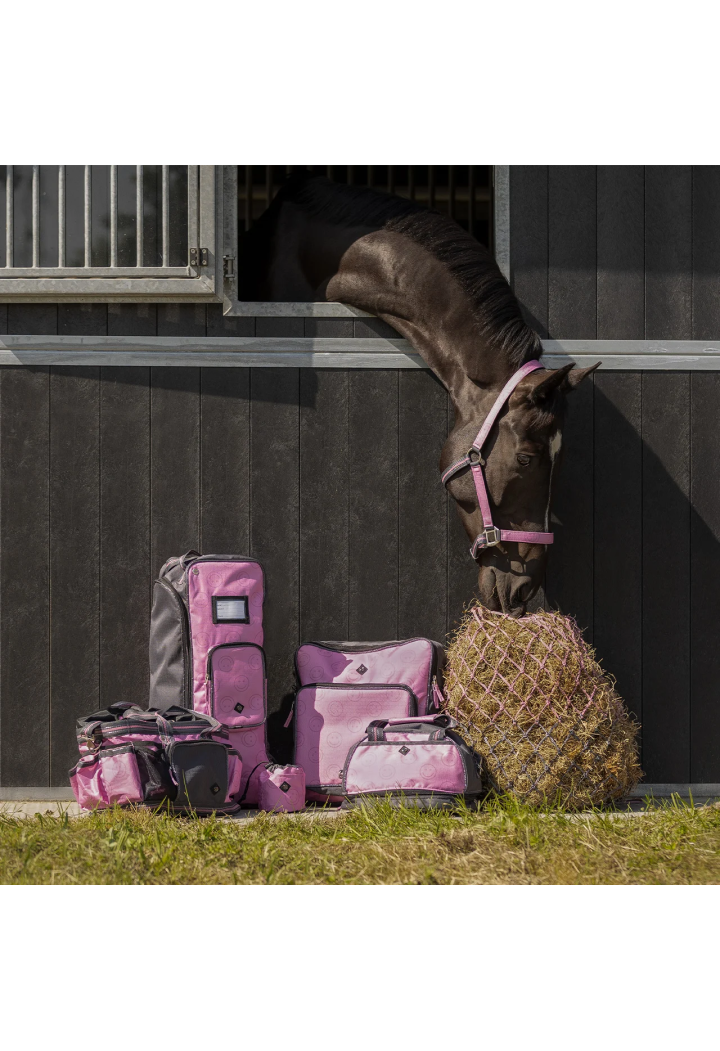 Kantar z uwiązem QHP Collection wiosna/lato 2026