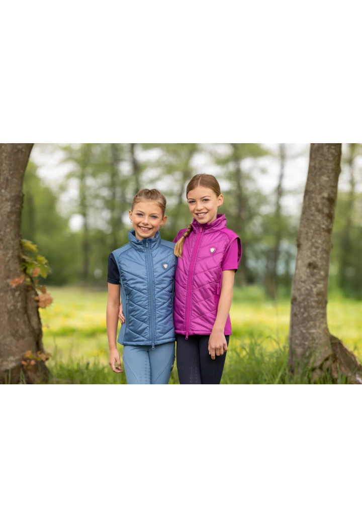 Kamizelka pikowana COVALLIERO wiosna/lato 2026 młodzieżowa