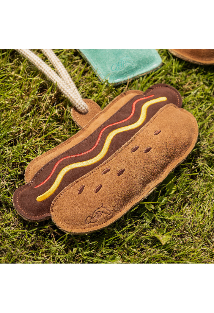 Zabawka dla konia QHP Hot Dog