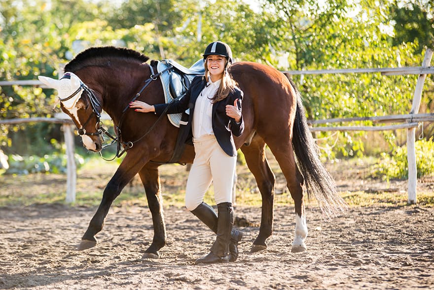 Jak dobrać bryczesy do jazdy konnej?