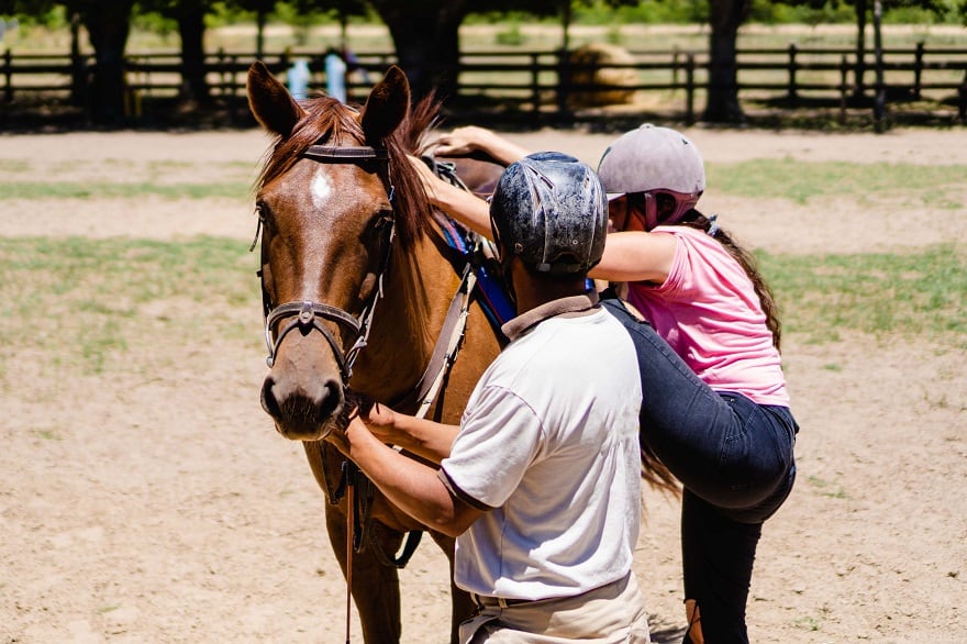 Jak wsiadać na konia?