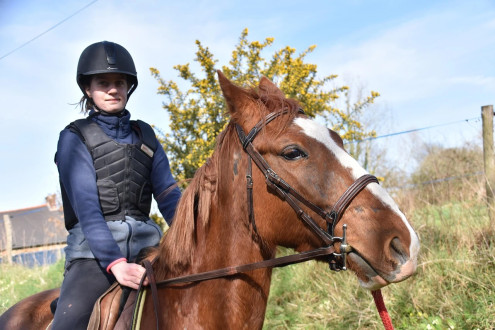 Najlepsza kamizelka ochronna do jazdy konnej – przewodnik wyboru